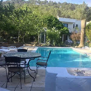 Pensión Iara, Sant Miquel de Balansat